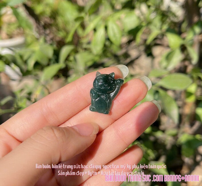 Mặt đá ngọc thần tài Manekineko bán buôn