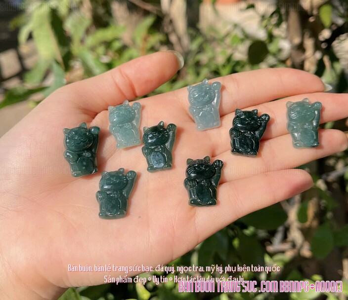 Mặt đá ngọc thần tài Manekineko bán buôn